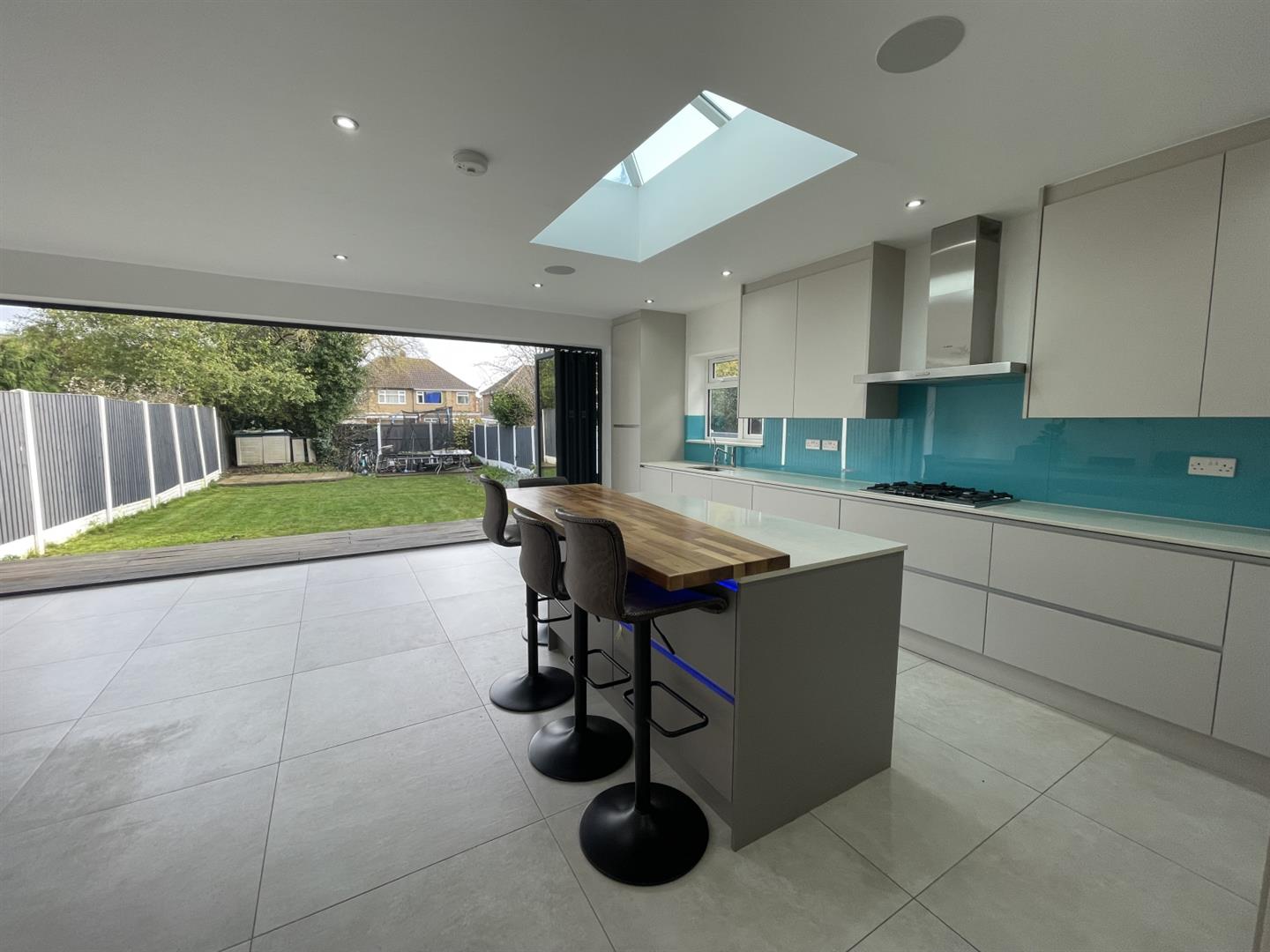 3 bedroom terraced for sale